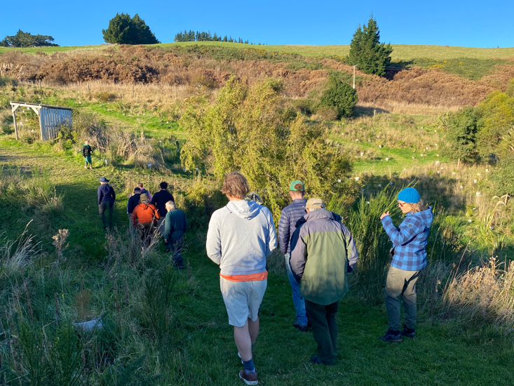 everyone walking to lagoon - Tomahawk Lagoon Landowner Get Together 16 May 2026 - Janice Huang.png
